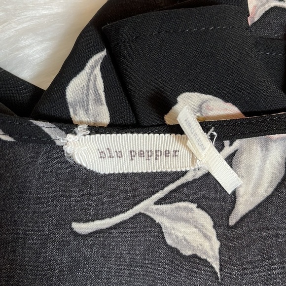 BLU Pepper Cold Shoulder Floral Mini Dress - Picture 12 of 14